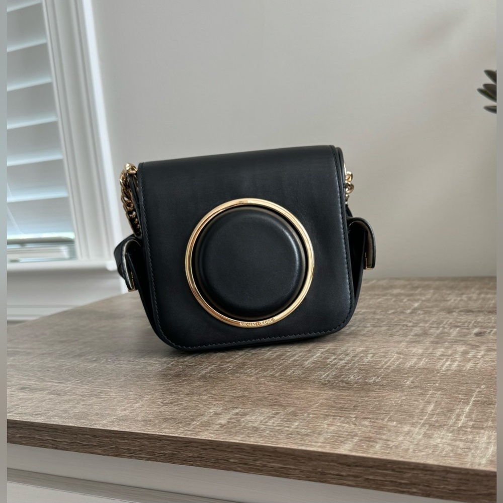 NWT Michael Kors Scout Collection Molded Camera Crossbody Shoulder Bag In Black